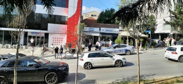 Dyshohet për një të vdekur në aksidentin në Prishtinë