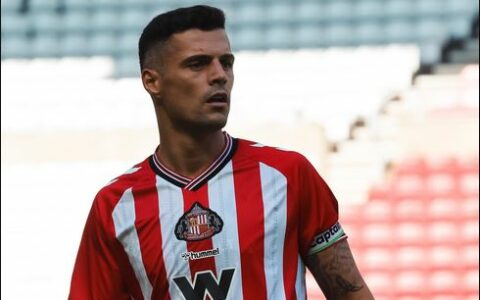 Xhaka debuton për Sunderlandin