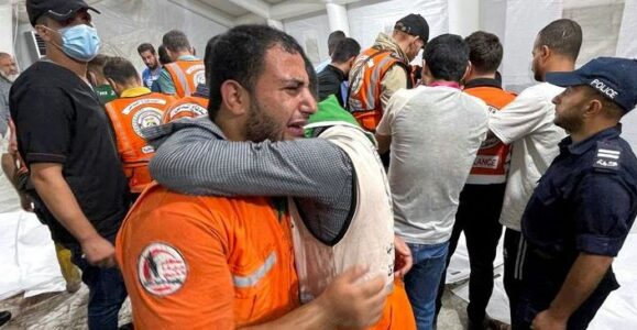 Izraeli godet një spital në Gaza, vret 15 persona