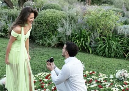 Pasi e martoi vajzën, Shyhrete Behluli fejon edhe mbesën