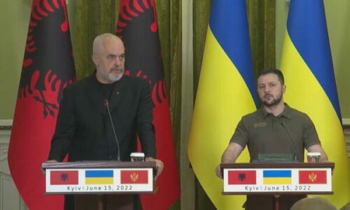Rama bisedë telefonike me Zelensky-n: Shqipëria, mbështetje të palëkundur për Ukrainën