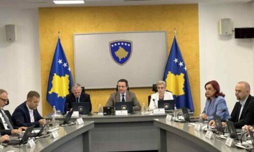 Sivjet, për 6 muaj qeveria në detyrë e Albin Kurtit harxhoi rreth 20 milionë € për udhëtime, telefona dhe naftë