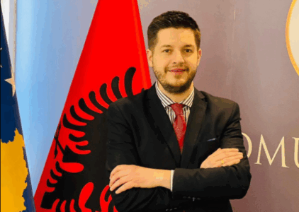 Mirëpritet kandidatura e Selim Marevcit në Ferizaj, ai falënderon qytetarët dhe premton përkushtim