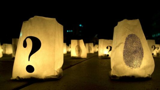 Fati i të zhdukurve mbetet peng i lojës politike – Serbia bllokon, BE hesht