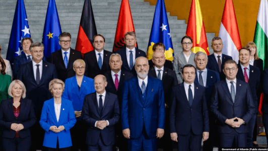 Takimi i Procesit të Berlinit këtë vit zhvillohet në Londër, Kosova konfirmon pjesëmarrjen