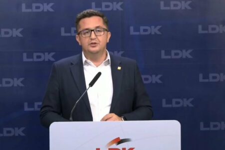 Mustafa i LDK-së: Vetëvendosje duhet t’i japë fund arrogancës politike dhe qasjes antikushtetuese