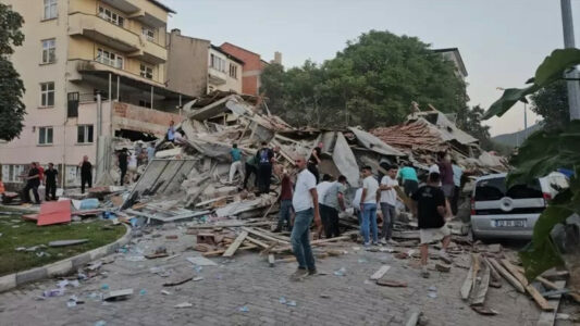 Tërmet 6.1 ballë Rihter në Turqi