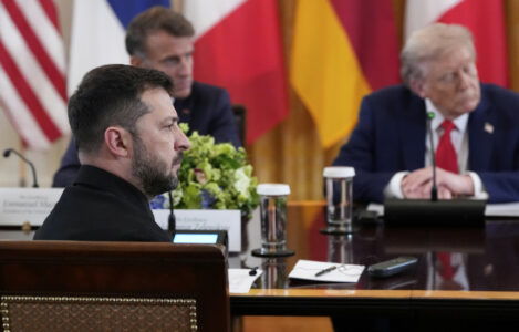 Trumpi tërhiqet për momentin nga bisedimet e paqes midis Rusisë dhe Ukrainës, thonë burimet