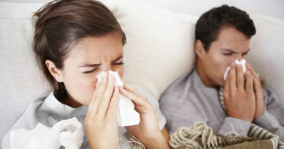 Rritje e rasteve me infeksione virale, qytetarët këshillohen për kujdes në ushqim dhe hidratim