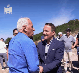 Ferit Idrizi për asfaltimin e rrugës në Skoçan: Premtim që po bëhet realitet