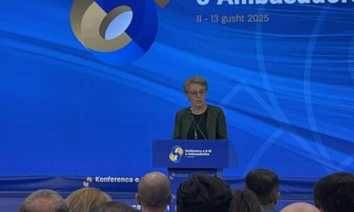 Mbani frymën, foli Donika Gërvalla për arritjet e Qeverisë: Dy njohje të reja për Kosovën dhe reformë e thellë në MPJD