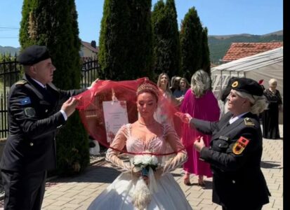 Zafir Berisha: Flamuri i lirisë në dasmat e fëmijëve të dëshmorëve tregon se ia ka vlejtë të jepesh jetën për këtë vend