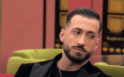 Jozi nuk ndahet nga partnerja e re, kapen bashkë