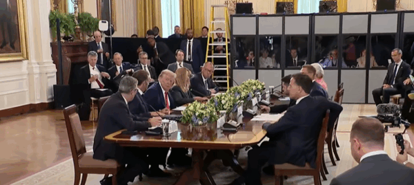 “Pres takim SHBA-Ukrainë-Rusi”, Trump me udhëheqësit evropianë