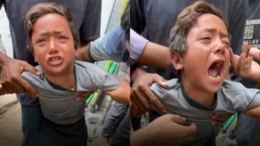 “Dua këmishën e tij, dua diçka që mban erën e tij”, lutja prekëse e djaloshit palestinez që humbi babain në luftë