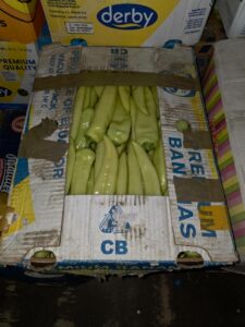 Ndalohet një automjet në Kamenicë, gjenden 1500 kg speca që dyshohen se u kontrabanduan nga Serbia