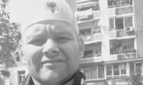 Vdiq tifozi i njohur i Kombëtares shqiptare, “Jahushi”