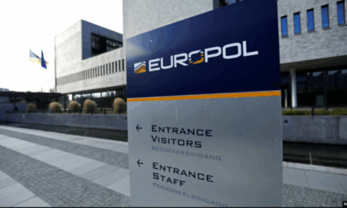 EUROPOL jep detaje për goditjen e rrjetit në Shqipëri që trafikonte kokainë