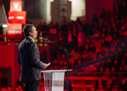 Dorëheqjet që tundën temelet e VV’së