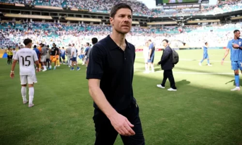 Reali nuk deshi ta rikthejë, mbrojtësi merr rrugën drejt Premierligës