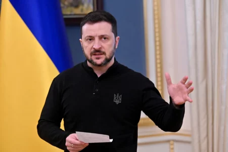 Zelensky mbërrin në Romë – do të takohet me Papën dhe Melonin