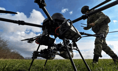 Ish-koloneli amerikan: Dronët me IA do ta revolucionarizojnë luftën në Ukrainë
