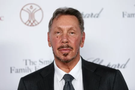 Larry Ellison ia kalon Elon Musk, bëhet njeriu më i pasur në botë