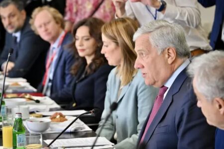 Italia e do krejt Ballkanin në BE: Kështu do të kemi një Evropë më të fortë