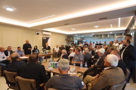 Ardian Gjini prezanton projektet e “Gjakova 2026-2030” në Rogovë dhe Pnish