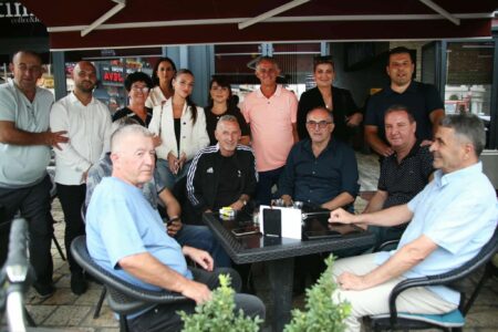 Totaj dhe Levent Bush së bashku takojnë bizneset e “Jeni Mahallës” në Prizren