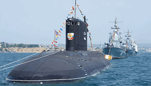 “Është e mbushur me armë bërthamore, nëndetësja ruse rrezikon të shpërthejë në Detin Mesdhe”