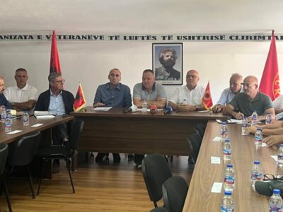 OVL e UÇK-së kërkon shkarkimin e Dimal Bashës, paralajmëron protesta