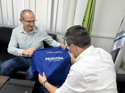 Kryeshefi Osmani priti në takim përfaqësuesit e KP “Prishtina”