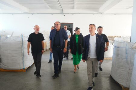 Shaqir Totaj: Do të vazhdojmë mbështetjen e bizneseve që krijojnë vende pune