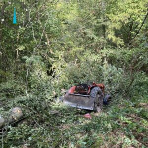 Vdes 16 vjeçari në veri të Mitrovicës pasi ishte rrotulluar me traktor