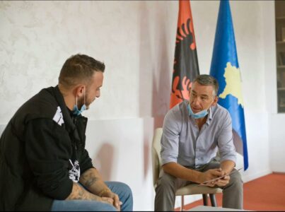 Mozzik rrëfen bisedën me Kadri Veselin: More Gramoz, kom mujt mos me kanë gjallë hiq