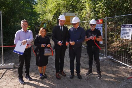 Shaqir Totaj: Po e transformojmë shtegun drejt Kalasë së Prizrenit në atraksion modern për vizitorë