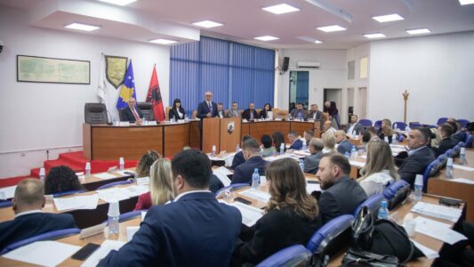 Miratohet buxheti në Ferizaj, Aliu: Pasqyrë e qartë e vizionit  për transformimin e gjithanshëm të Ferizajt