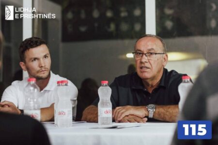 Fehmi Kupina takohet me qytetarët në Arbëri: Kërkuan ndryshimin të cilën do ta sjellë Lidhja e Prishtinës