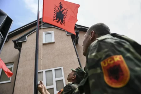 “Sot po jetojmë për të mbijetuar” – si trajtohen veteranët e luftës në Kosovë e Kroaci që dolën nga lufta?