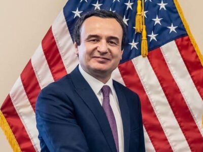 “Ky s’është problemi im” – Deklaratat e Kurtit në SHBA i quajnë të “gërditshme e antiamerikanizëm” në Kosovë