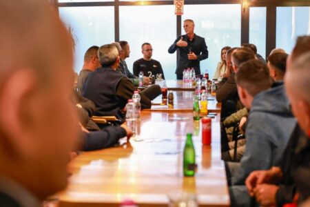 Besnik Osmani në Bresje: Bashkë me banorët biseduam për idetë dhe hapat që na presin përpara