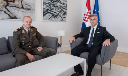 Kryeministri kroat kërkon informacione nga  Inteligjenca e Sigurisë Ushtarake rreth pilotit kroat të dyshuar për spiunazh në Kosovë