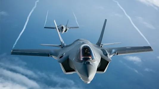 A do ta mbyll NATO qiellin mbi Ukrainë pas incidenteve me dronë?