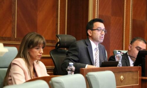 Sot mbahet mbledhja e kryesisë së kuvendit, LDK e PDK s’marrin pjesë