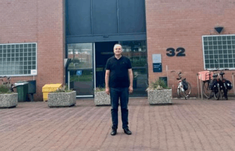 Hoxhaj shpërndan postimin e protestës në Hagë: Dielli do të lind përsëri