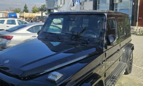 Policia sekuestron një mercedes me vlerë 160 mijë euro, pronari kishte detyrime të pashlyera në Gjermani