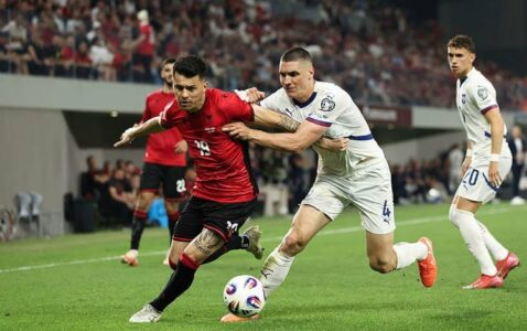 FIFA dënon Serbinë me 80 mijë franga dhe kufizon numrin e shikuesve për ndeshjen ndaj Shqipërisë