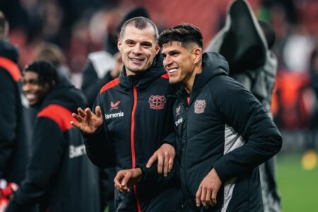 Hincapie zbulon bisedën me Xhakën për Arsenalin