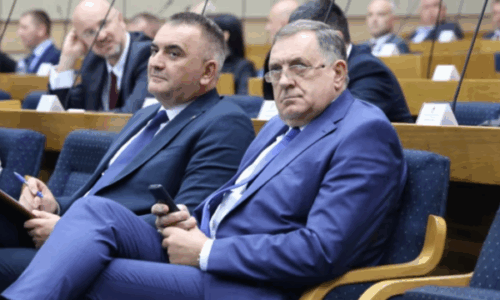 Republika Sërpska zgjedh një qeveri jokushtetuese